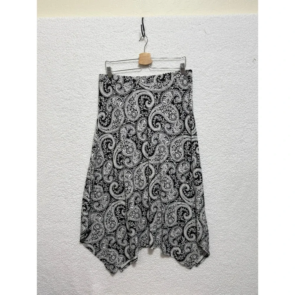 Chicos Black‎ White Paisley Print Asymmetrical Hem Midi Skirt Size 2 (12)